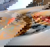 Hog's Australia's Steakhouse - Foster Accommodation