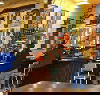 Kyalite Pub and Caravan Park - Foster Accommodation