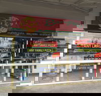 Sampe's Pizza - Foster Accommodation
