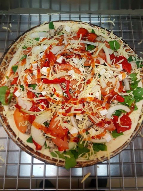 Arturo's Pizza - Foster Accommodation 0