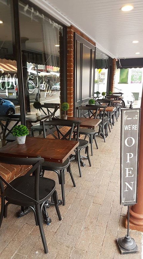 Crepe Escape - Foster Accommodation 0