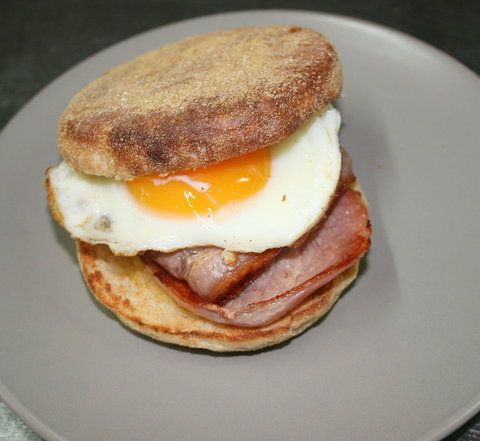 Cruisers Hub Cafe - Foster Accommodation 2