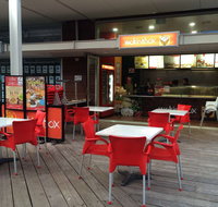 Hyde Park Hotel - Foster Accommodation