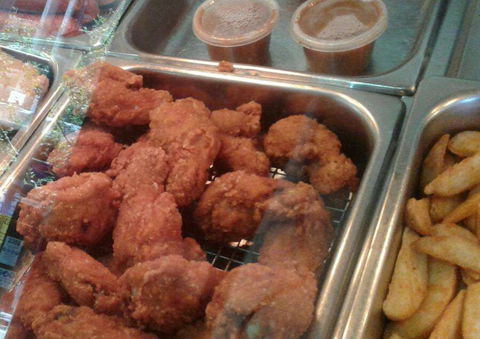 J B Four Seasons Chicken Spot - Foster Accommodation 0