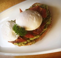 Urban Monkey Cafe - Foster Accommodation