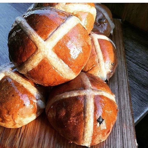 Transit Tavern - Foster Accommodation 0