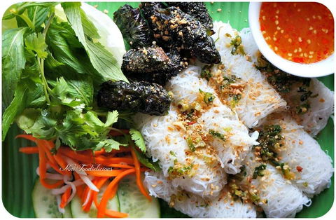 Xuan Thuy Vietnamese Food - Foster Accommodation 0