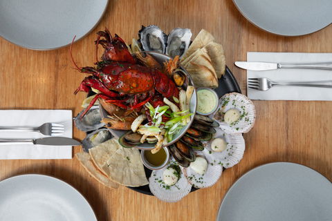 Zone Restaurant - Foster Accommodation 2