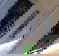 Refresh Juice Bar - Foster Accommodation