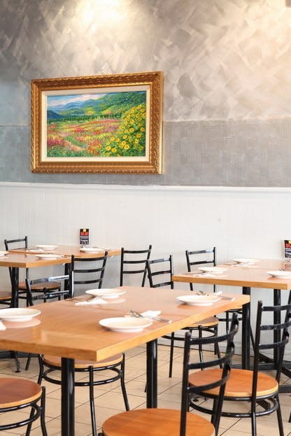 Alice's Thai Restaurant - Foster Accommodation 0