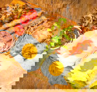 Kabels Cafe - Foster Accommodation