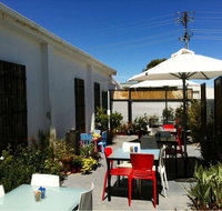 Mahalia Coffee House - Foster Accommodation