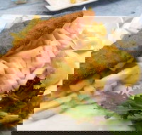 The Silver Plate - Foster Accommodation