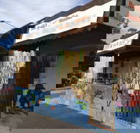 Monty's Noodles - Foster Accommodation