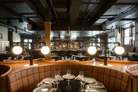 Angus & Bon - Foster Accommodation 0