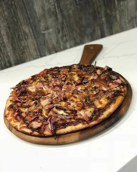 EJZ Pizza - Foster Accommodation 0