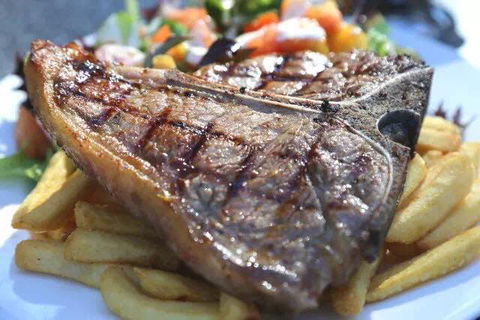 J's Kitchen Steak House - Berala Hotel - Berala - Foster Accommodation 0