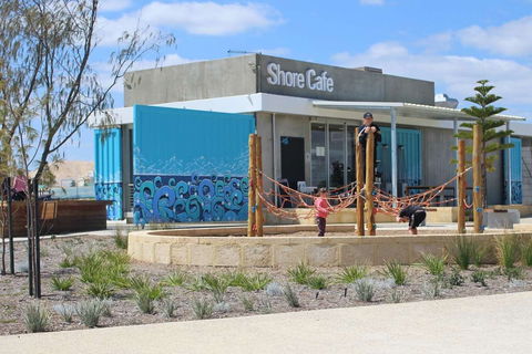 The Shore Cafe - Foster Accommodation 0