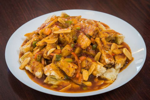 Ya Ya Xinjiang Chinese Restaurant - Foster Accommodation 0