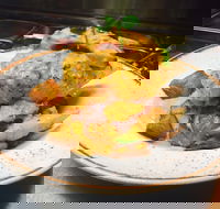 Riceberry Cafe  Restaurant - Foster Accommodation