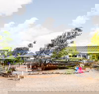 Bay of Shoals Wines - Foster Accommodation