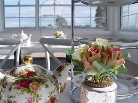 Sabor Tea Room - Foster Accommodation 2