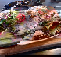 The Lazy Sheep - Foster Accommodation