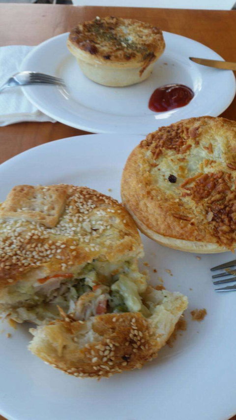 Flying Tarts Bakery And Cafe - Foster Accommodation 0