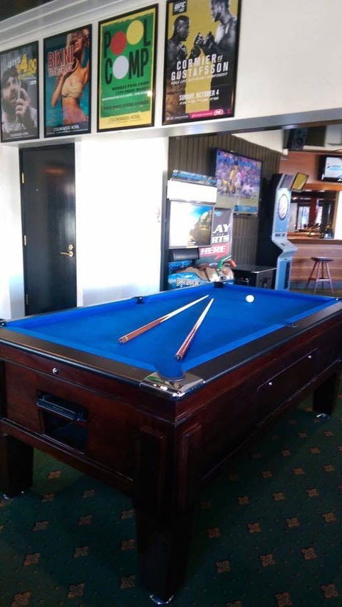 J's Kitchen Steak House - Collingwood Hotel - Foster Accommodation 0