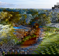 Pike and Joyce Wines - Foster Accommodation