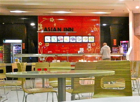 Asian Inn - Foster Accommodation 0
