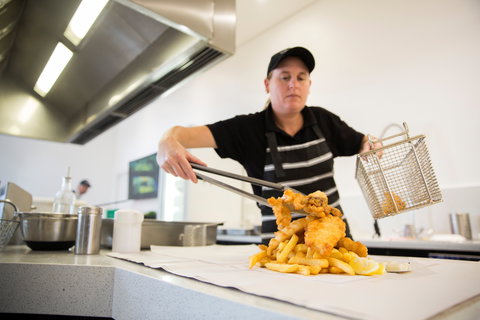 The Fresh Fish Place Fish Market & Café - Foster Accommodation 1