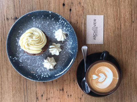 Arch View  Cafe - Foster Accommodation 1