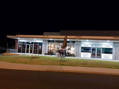 Asian Kitchen - Treendale - Foster Accommodation 0