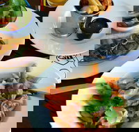 Indigo  Eats Treats  Bar - Foster Accommodation