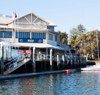 Wharf Tavern - Foster Accommodation