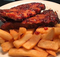 The Loose Goose Bar  Restaurant - Foster Accommodation