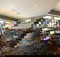 Irish Finnegans - Thuringowa Central - Foster Accommodation