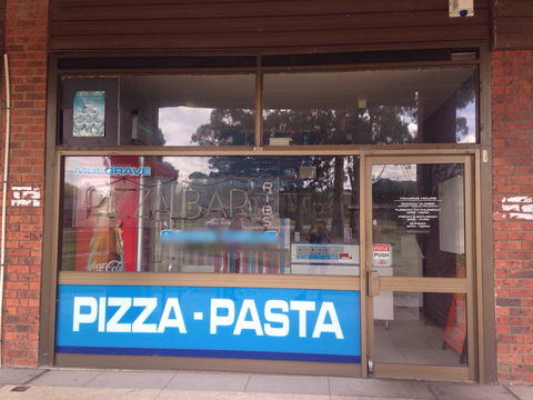 Mulgrave Pizza House - Foster Accommodation 0