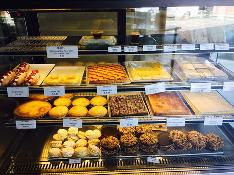 J W Bakery - Foster Accommodation 0