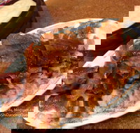 Lao Zhao Good Luck Chinese Restaurant - Foster Accommodation