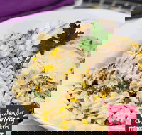 Red Rooster - Bass Hill - Foster Accommodation