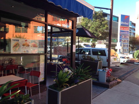 P & L Cafe - Foster Accommodation 0
