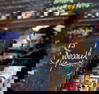 A Bite to Eat - Foster Accommodation