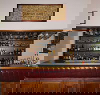 McNevin's Gunyah Restaurant - Foster Accommodation