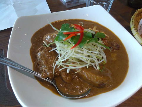 Bangkok Brothers - Hillarys - Foster Accommodation 0