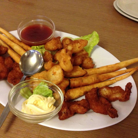 Sun Hing Chinese Restaurant - Foster Accommodation 0