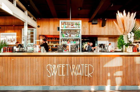 Sweetwater Rooftop Bar - Foster Accommodation 0