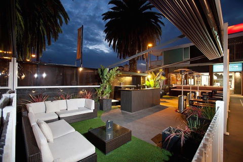 Arco Ski Lodge - Foster Accommodation 0