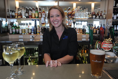 Coogee Legion Club - Foster Accommodation 1